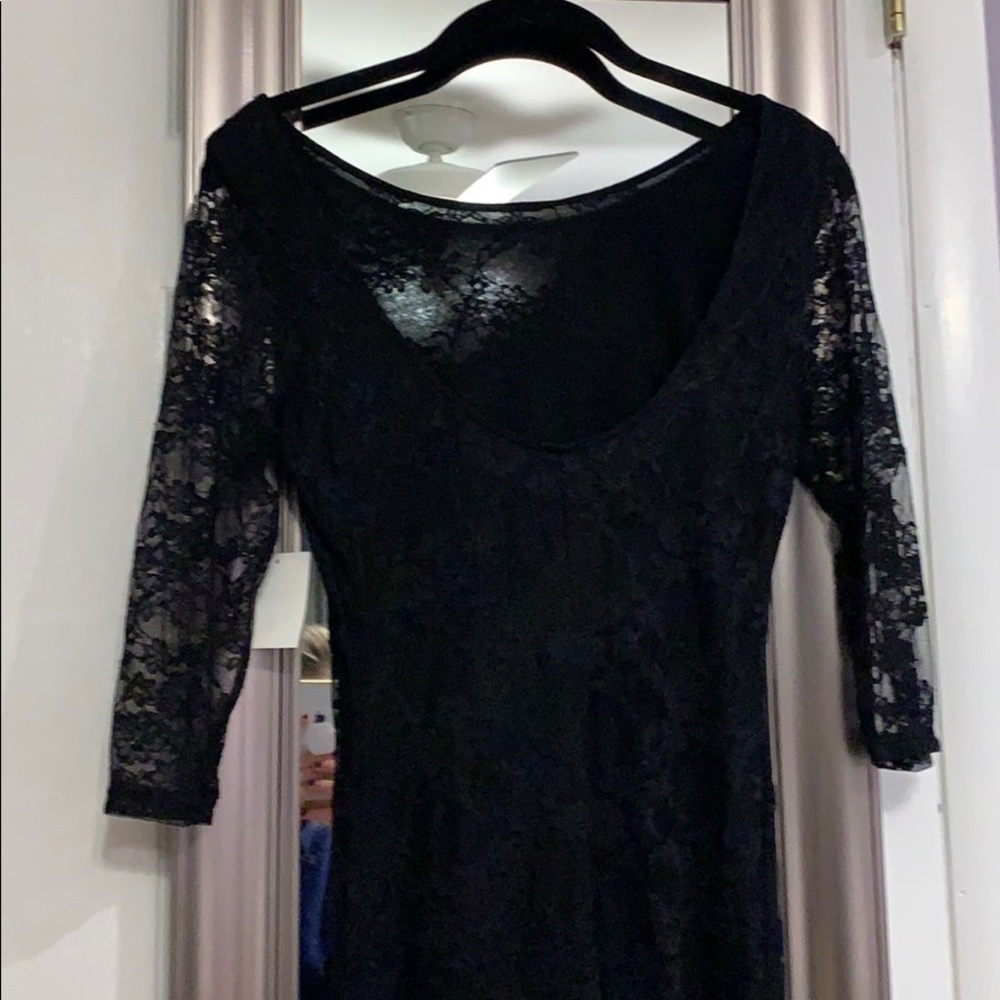 Little black dress - Picture 3 of 3